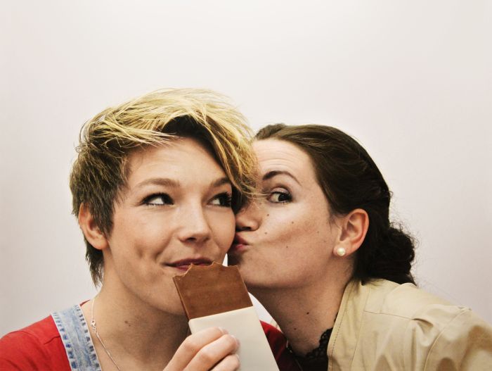 Lieblingsfarbe Schokolade - mit Hannah Silberbach und Maura Porrmann